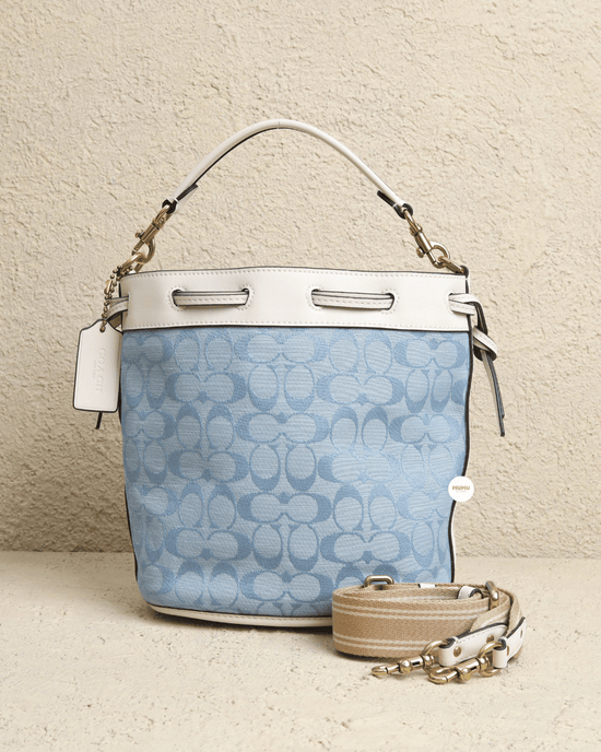 Field Bucket Bag In Signature Chambray Light Washed Denim Chalk