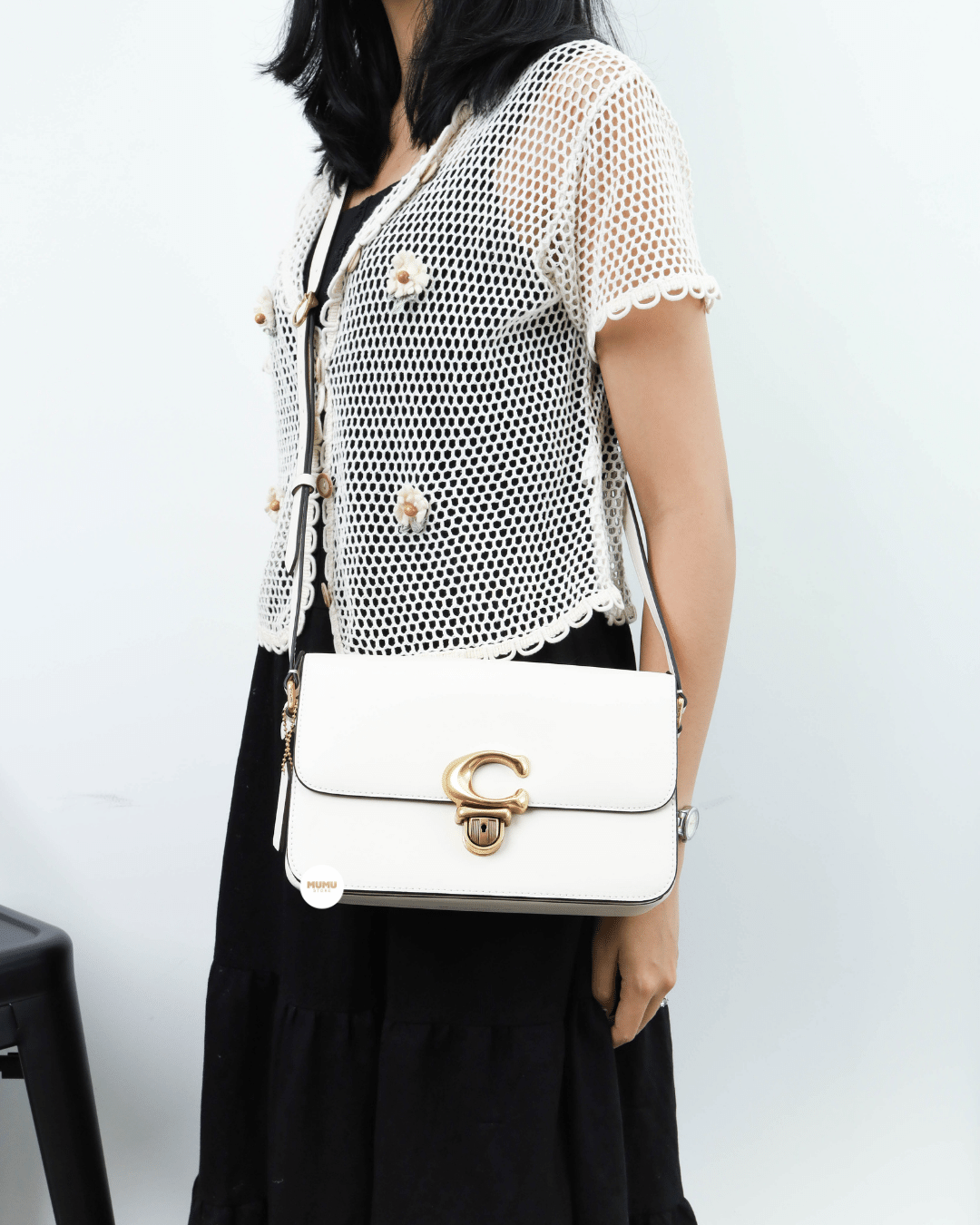 Studio Shoulder Bag L Chalk